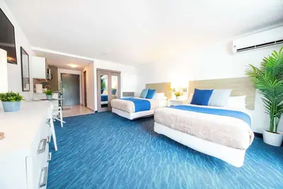 Image de Lanaī @ Esj Towers On beach w/ Parking