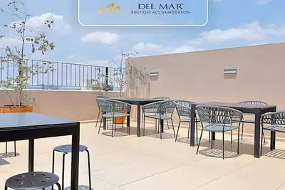 Image de Bright 2br stay w/ gym access