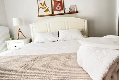 Image de #Als-Aurora city apartment