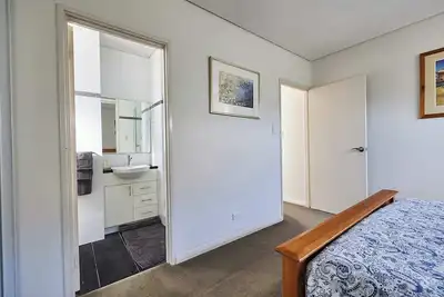 Image de 4 Bed 4 bath in Scarborough