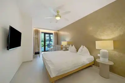 Image de Appartement \"Goldfinger Individual\" avec vue sur la montagne, Wi-Fi et climatisation