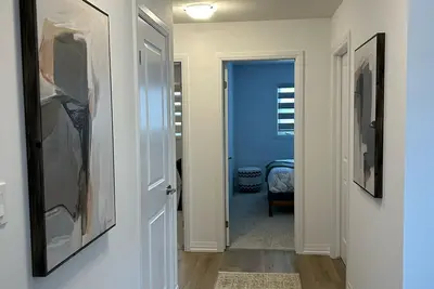 Image de You have found your luxurious  temporary home only minutes from Niagara Falls