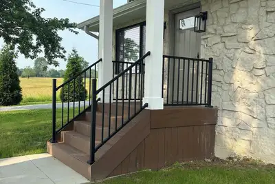 Image de New Remodel! ! Creek Stone Retreat-Charming home just 20 minutes from Paducah,