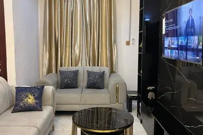 Image de New Build Modern 3 Bedroom Apartment with 3. 5 Bathrooms.