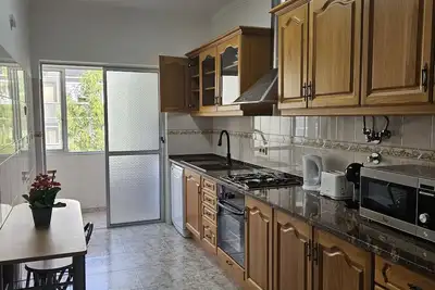 Image de Light Spacious Almada Apartment