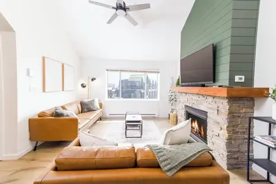 Image de Wintergreen Retreat w/Hot Tub by Village