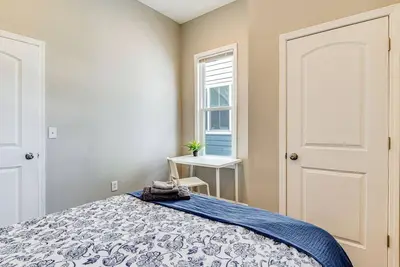 Image de Charming 3-bedroom house with WiFi and Ac in Indianapolis, 5 min to Downtown