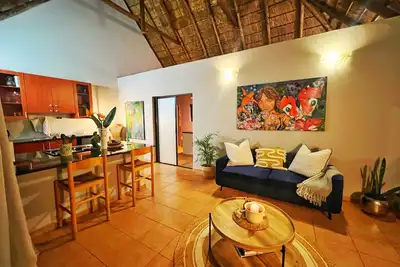 Image de The \"Zen-Den\": Subtle Charm & Luxury in Bryanston