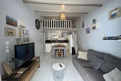 Image de Maison confortable à 300m de l'océan avec terrasse et parking privatif