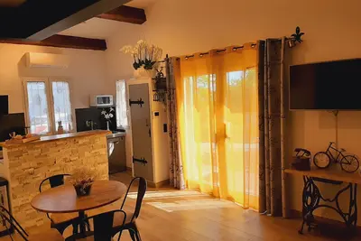 Image de Gîte Lou Cigalou près de Nice • parking sécurisé