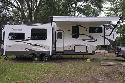 Image de Camping 20 mins from the beach in my back yard