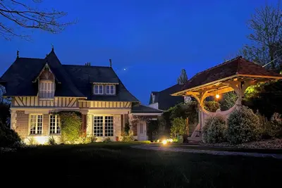 Image de Magnifique Normande à 5 min de Deauville! Vue Mer - Plage à pied - Vaste jardin