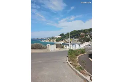 Image de T2  Rez-de-Jardin avec Terrasse Privative Six-Fours-Plages