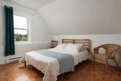 Image de Spa sous érables | Coucher soleil & montagnes