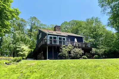 Private Estate - Serenity, Luxury Features & Space