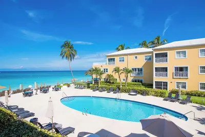 Image de Beachfront Condo Grand Cayman- Seven Mile Beach -Pools, Tennis & Ocean Views
