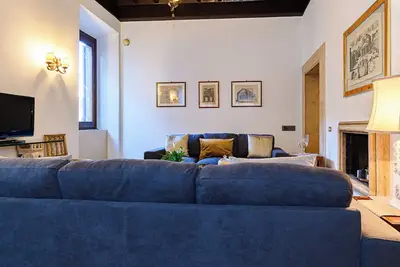 Image de Pantheon Mirror 2 bedrooms
