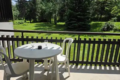 Image de appart au pied des pistes télésiège la casse de bœuf, terrasse, cœur du village