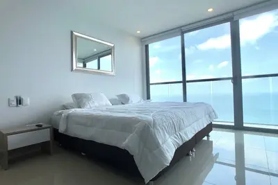 Image de 2704 Morros City - Spectacular beachfront apt