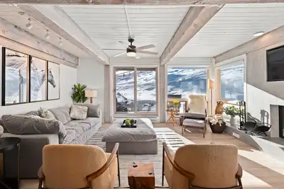 Image de 4-Br Snowmass Luxury Ski-in Ski-Out