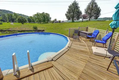 Image de 11 Mi to Lake: Rural Family Getaway w/ Fire Pit!