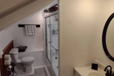 Image de Charming 2-bedroom house in serene Elberton with WiFi, Ac