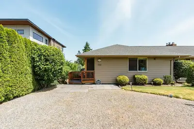 Image de Modern 2BRs luxe home in Bellevue Downtown 30 days+