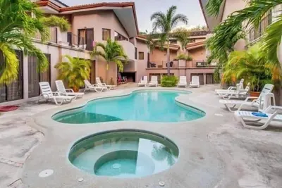 Image de Ocotal - 2 Full Units - Steps to the Beach