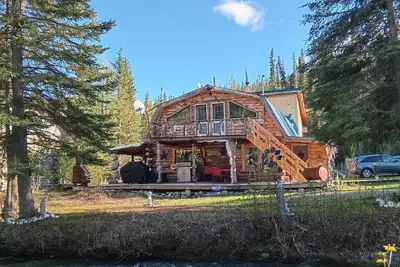 Image de Tonsina Creek Whispers Lodge\n\nWhere the Midnight Sun meets the Northern Lights