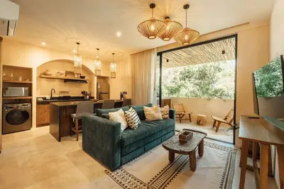 Terracotta Oasis 1br + P-Pool