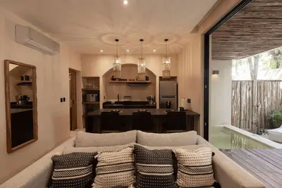 Image de Jungle Luxury: 1-Br, Plunge Pool, Fully Equipped