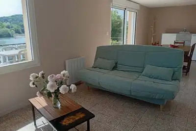 Image de Maison bord de lac à 10min de Langres