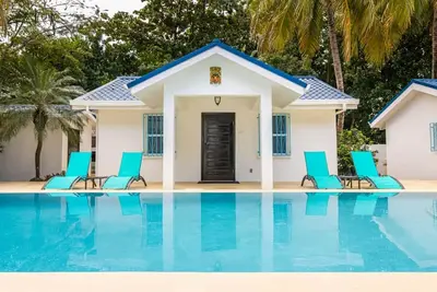 Image de Entire 3-house Villa in San Pedro, Belize 14 guests, 8 beds, 4 baths WiFi, Ac