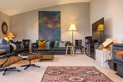 Image de Alpine Luxury on London Queenstown Hill 4b+ 3. 5b