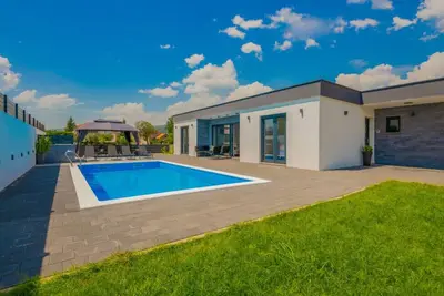 Image de Villa Kristina - Makarska by Villas Guide