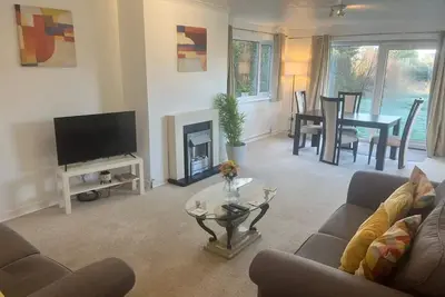 Image de Spacious 6 Bedroom Home in Grantham with Parking