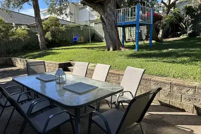 Image de Sandy Stays - \n2 minute walk to the beach.