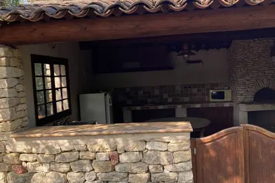 Image de Maison typique provençale au calme absolu à Bonnieux au cœur du triangle d’or.