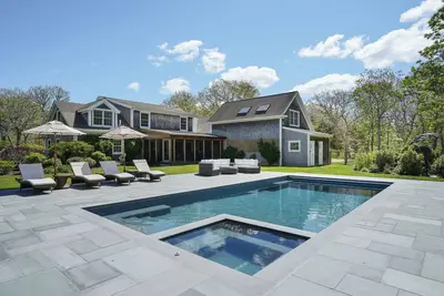 Image de Chilmark Luxury | Quansoo Beach Access-4br
