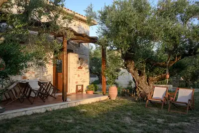 Image de Lioriza Country Houses - Daphne Cottage