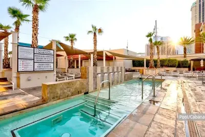 Image de Stunning Spacious 1-Bedroom Breathtaking Views