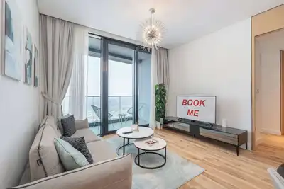 Image de StayShort - Stylish Jbr Apartment Sleeps 4 with Marina Views
