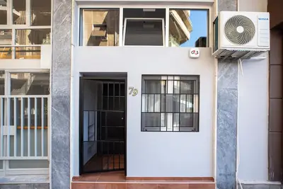 Image de Charming 2-bedroom house with WiFi, Ac in fantastic Athina