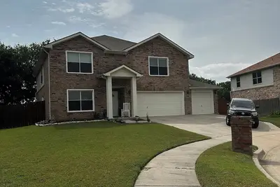 Image de 3-bedroom house in awesome Saginaw with WiFi, Ac, fitness room