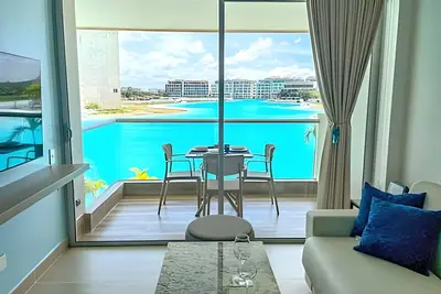 Image de 1 Alcoba Hermosa vista a la laguna + bote inflable