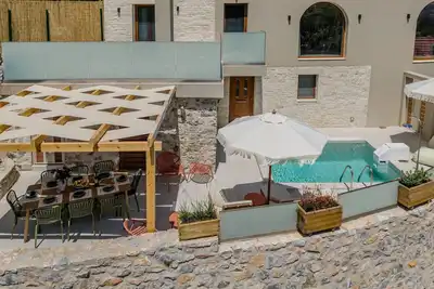 Casa Karinea, A Luxurious Retreat in the Heart of Crete