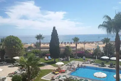 Image de https://www. vilagale. com/pt/hoteis/algarve/vila-gale-ampalius from August 2nd to 9th