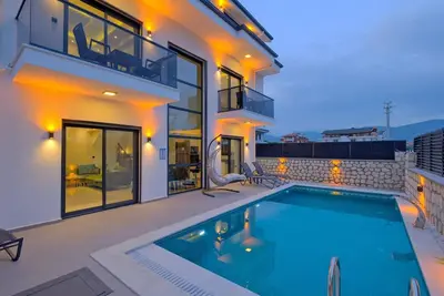 Image de Holiday Bliss in ÖLÜDENİZ Twin 3br-3ba Villas with Modern Comfort&Private Charm