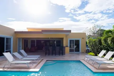 Image de Tropical Escape: Luxury 3 Bed with private pool