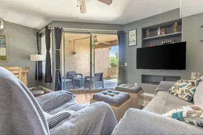 Image de Amazing 2-bedroom Condo in Val Vista Lakes area in Gilbert Az! Pet Friendly!